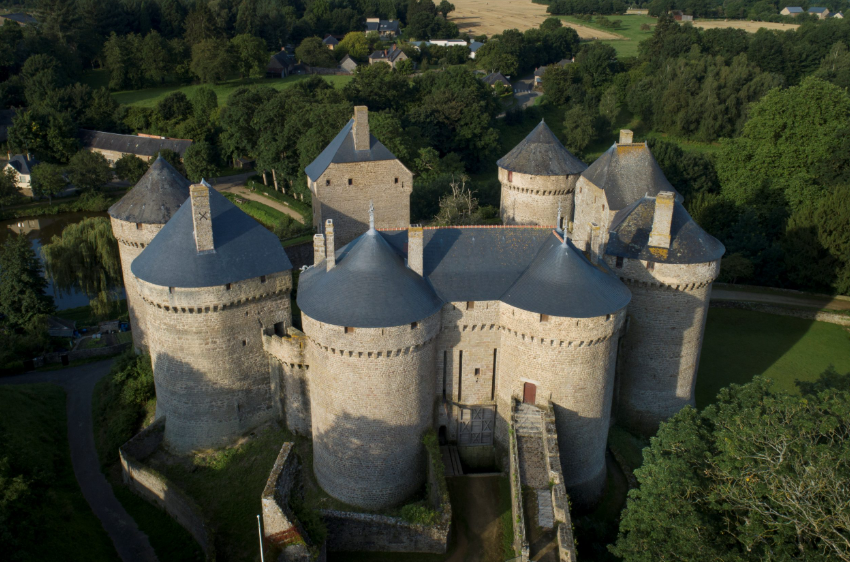 Castle Lassay, Lassay-les-Châteaux, France